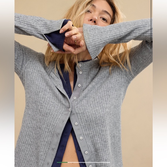 aerie Tops - Aerie cardigan Tshirt